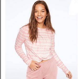 PINK - Twist Front Long Sleeve Tee. NWOT.